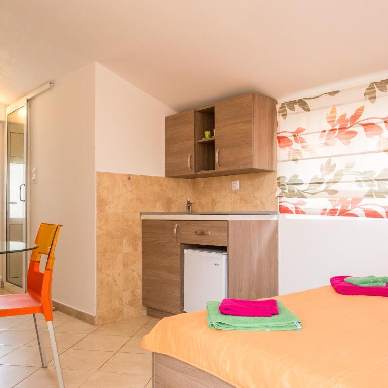 Apartments Vila Masha - Studio Apartment - 8