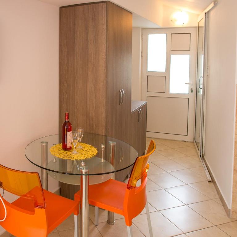 Apartments Vila Masha - Studio Apartment - 11