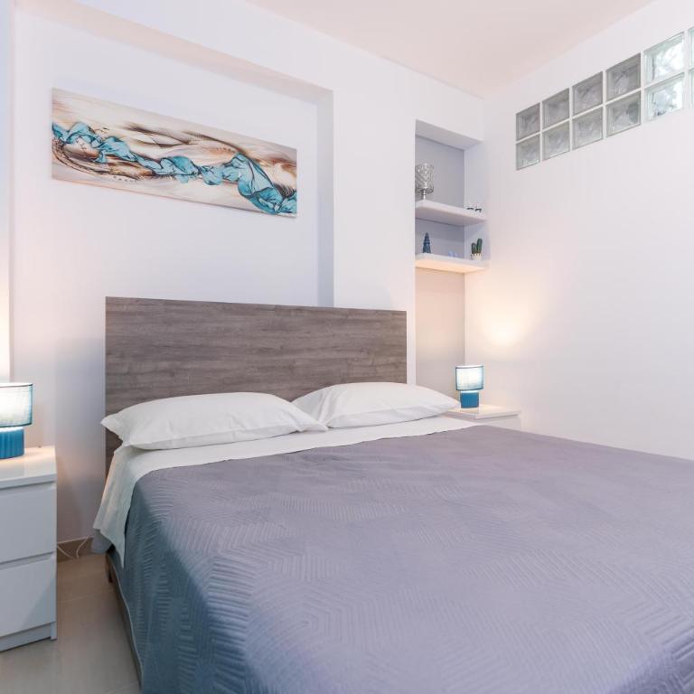 MADAGÌ Beachfront Apartments - Apartamento Deluxe - 3