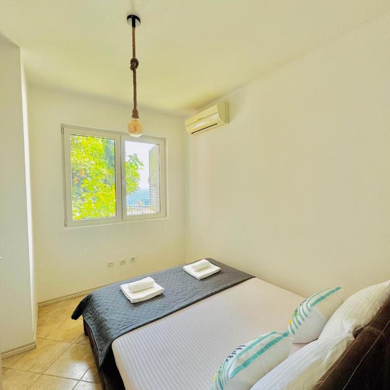 Budva Felix Suites - Standardni Dvokrevetni Apartman Tipa "Suite" sa Bračnim Krevetom - 6