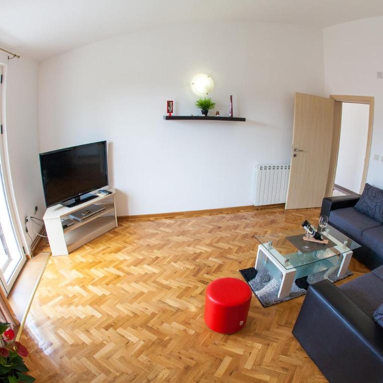 Apartments Vila Masha - One-Bedroom Apartment - 8