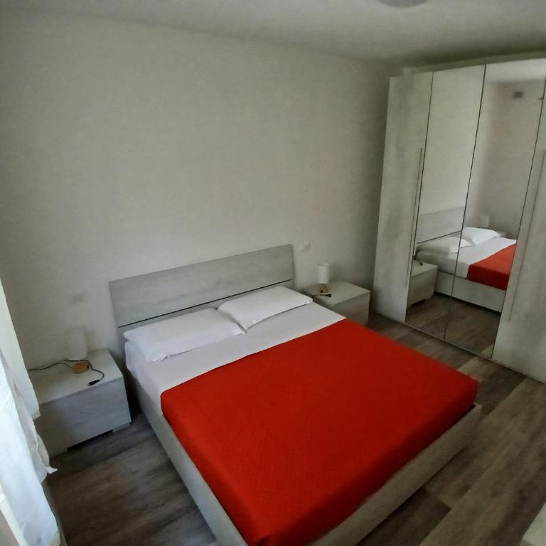 Casa ai due Ulivi - Two-Bedroom Apartment - 17