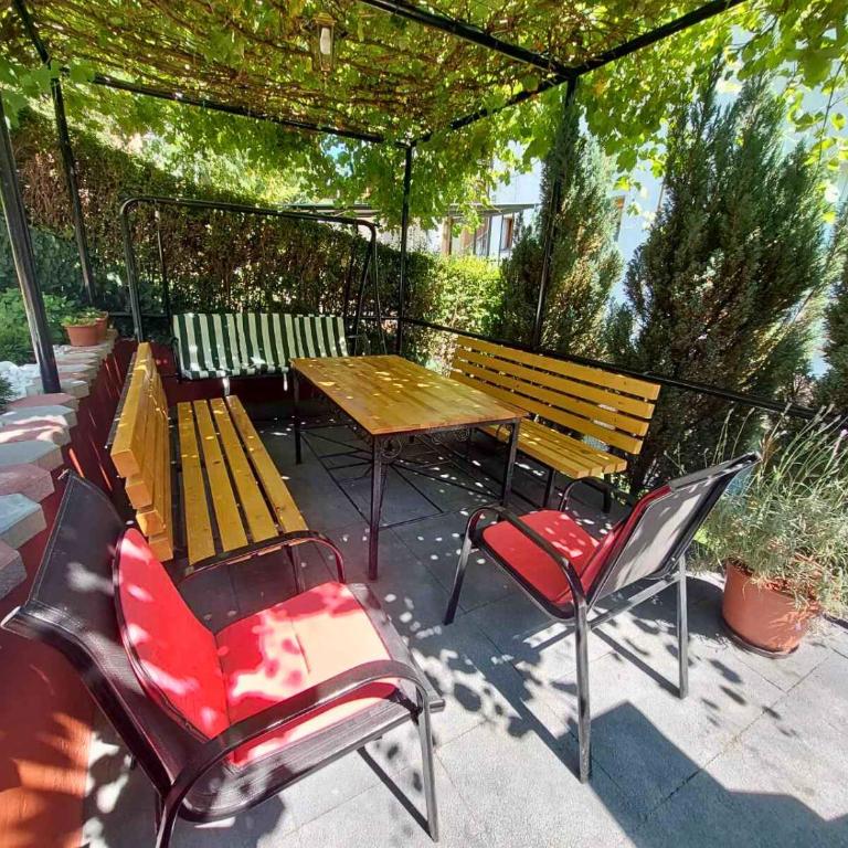 Apartment Sun Sarajevo - FREE garage, air conditioner in all rooms, garden - One-Bedroom Apartment - 19
