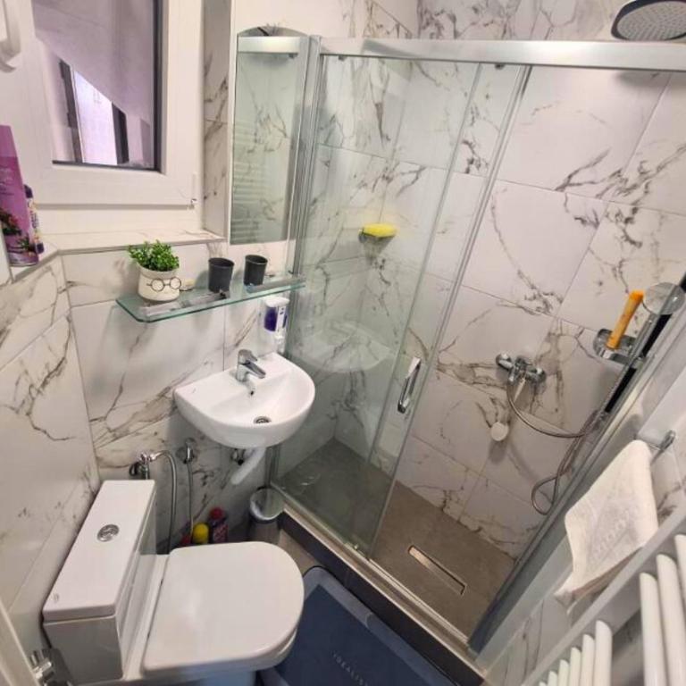 Apartment Sun Sarajevo - FREE garage, air conditioner in all rooms, garden - One-Bedroom Apartment - 29