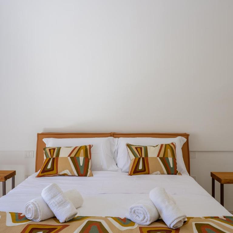 Lafornara Suite - King Room with Spa Bath - 2