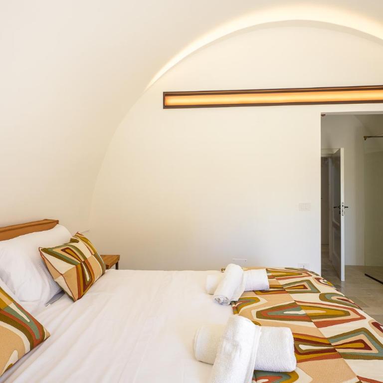 Lafornara Suite - King Room with Spa Bath - 3