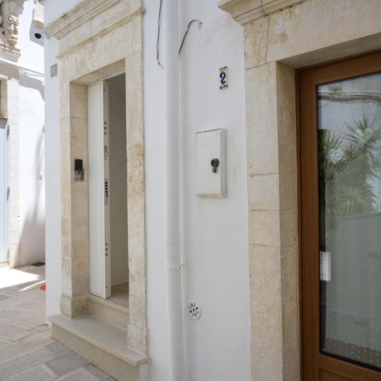 Lafornara Suite - Deluxe Room - 12