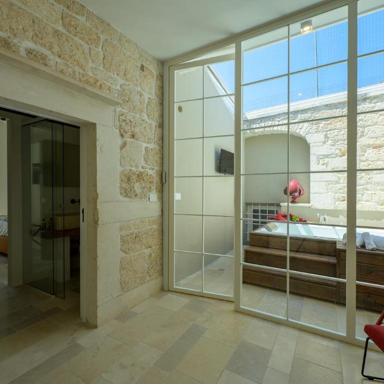 Lafornara Suite - King Room with Spa Bath - 18
