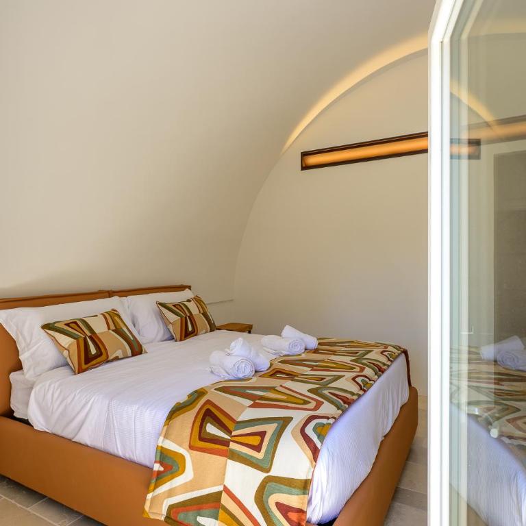 Lafornara Suite - King Room with Spa Bath - 4