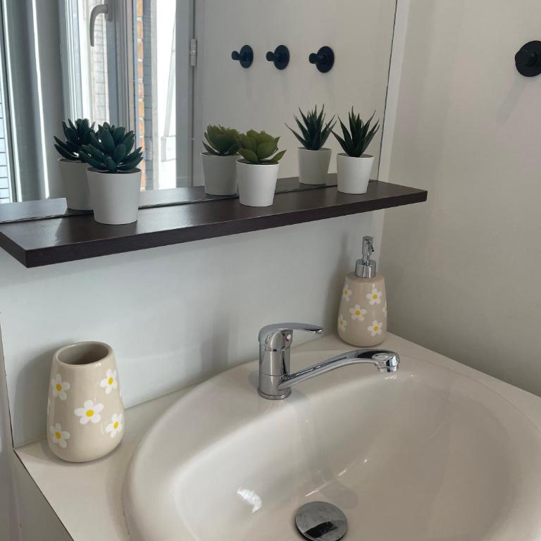 Le Cocon du Rempart Studio de charme avec mezzanine TOURS centre - Appartamento con 1 Camera da Letto - 17
