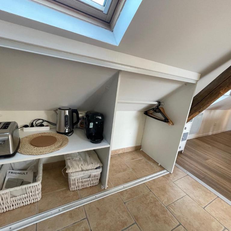 Le Cocon du Rempart Studio de charme avec mezzanine TOURS centre - Appartamento con 1 Camera da Letto - 25