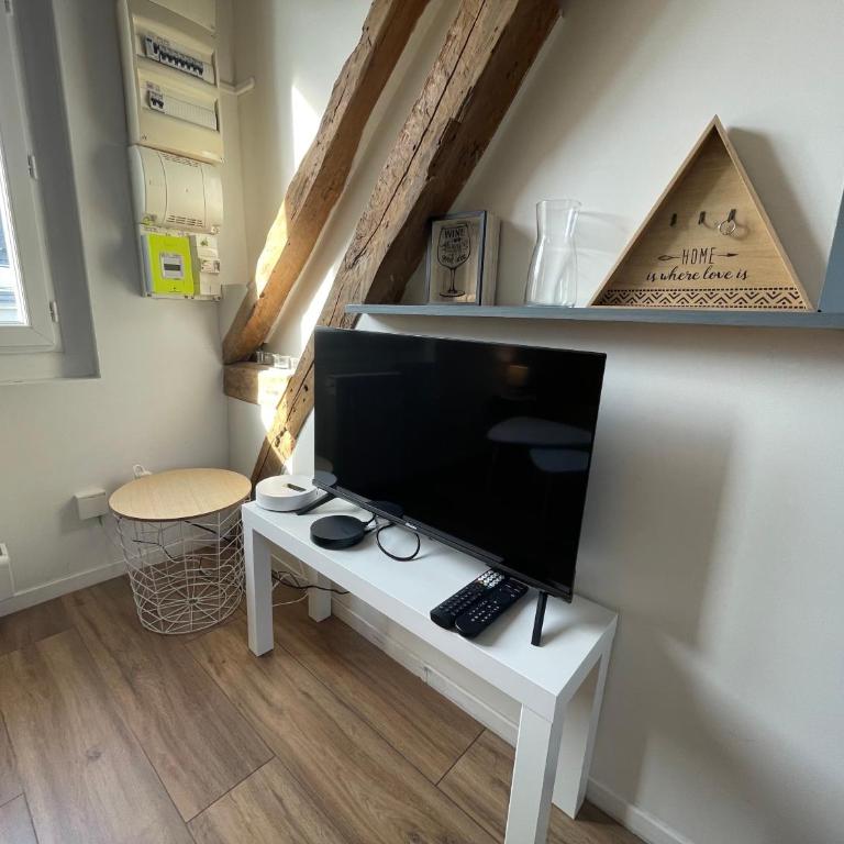 Le Cocon du Rempart Studio de charme avec mezzanine TOURS centre - Appartamento con 1 Camera da Letto - 38