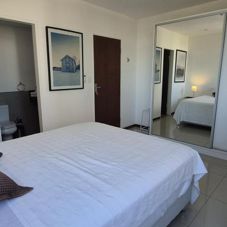 Penthouse Mondrian, terraza & vistas - Two-Bedroom Apartment with Terrace - 12