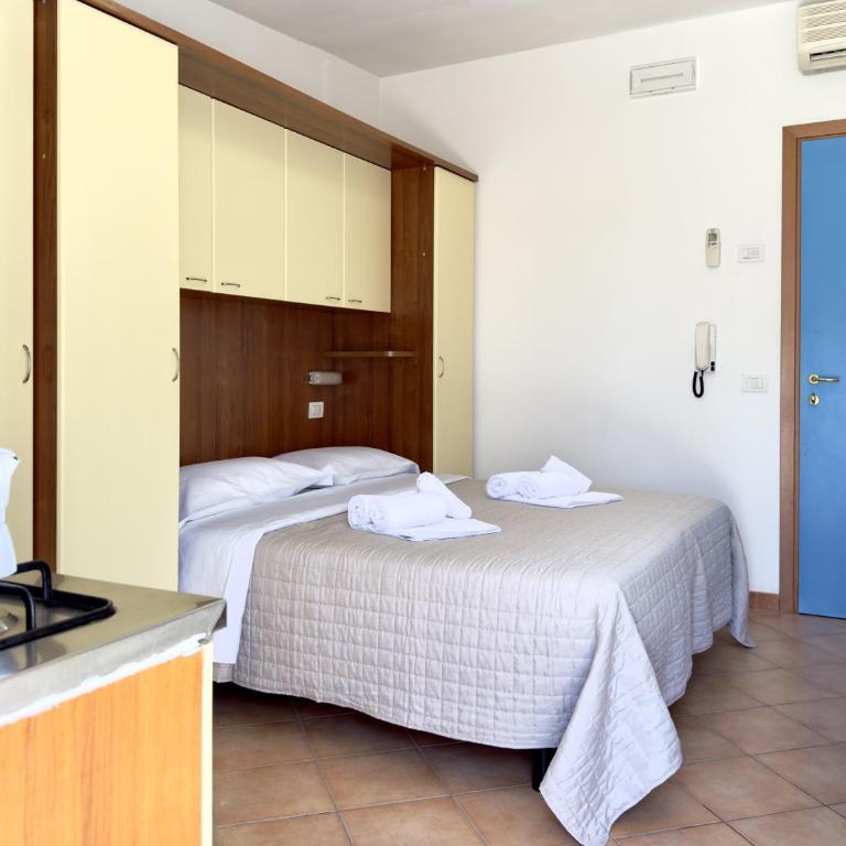 Residence Algarve - Monolocale con Balcone - 20