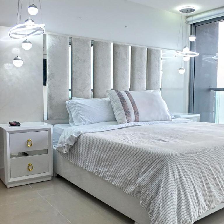 Sunsets and views of the Walled City, 33th floor - Apartamento de 1 dormitorio con balcón y vistas al mar - 24