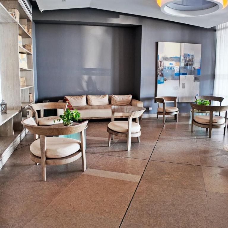 Sunsets and views of the Walled City, 33th floor - Apartamento de 1 dormitorio con balcón y vistas al mar - 36