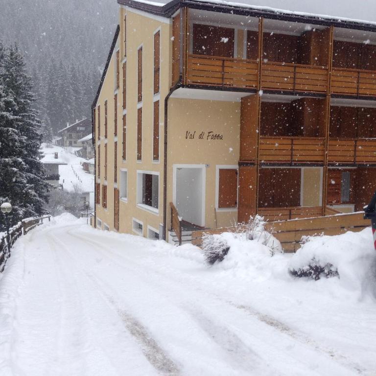 VAL DI FASSA CENTRAL HOUSE - Rooms with free parking - Appartamento con 2 Camere da Letto - 1