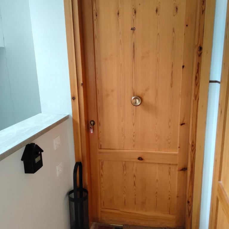 VAL DI FASSA CENTRAL HOUSE - Rooms with free parking - Appartamento con 2 Camere da Letto - 2