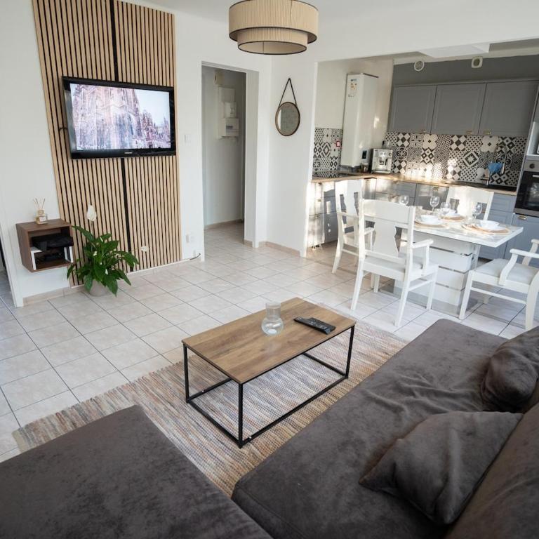 Appartement Strasbourg - Appartamento con 2 Camere da Letto - 1