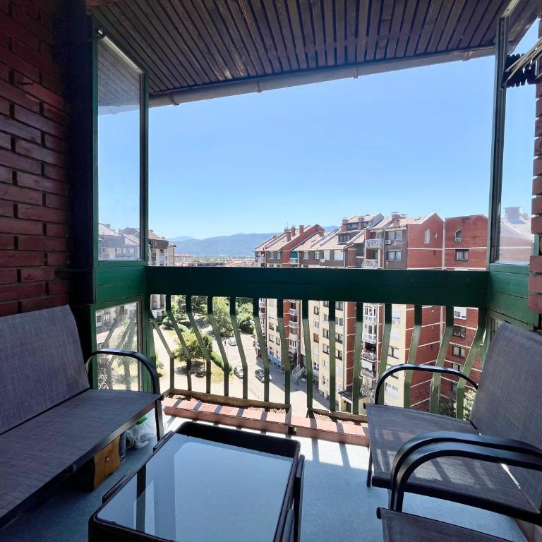 Spacious 3BR Apartment, Cozy & Authentic Sarajevo - Apartman sa 3 Spavaće Sobe - 19