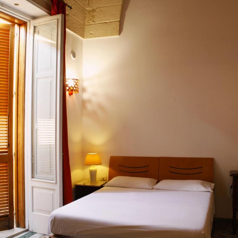 Antica Dimora dei Nonni - Quadruple Room with Balcony - 29