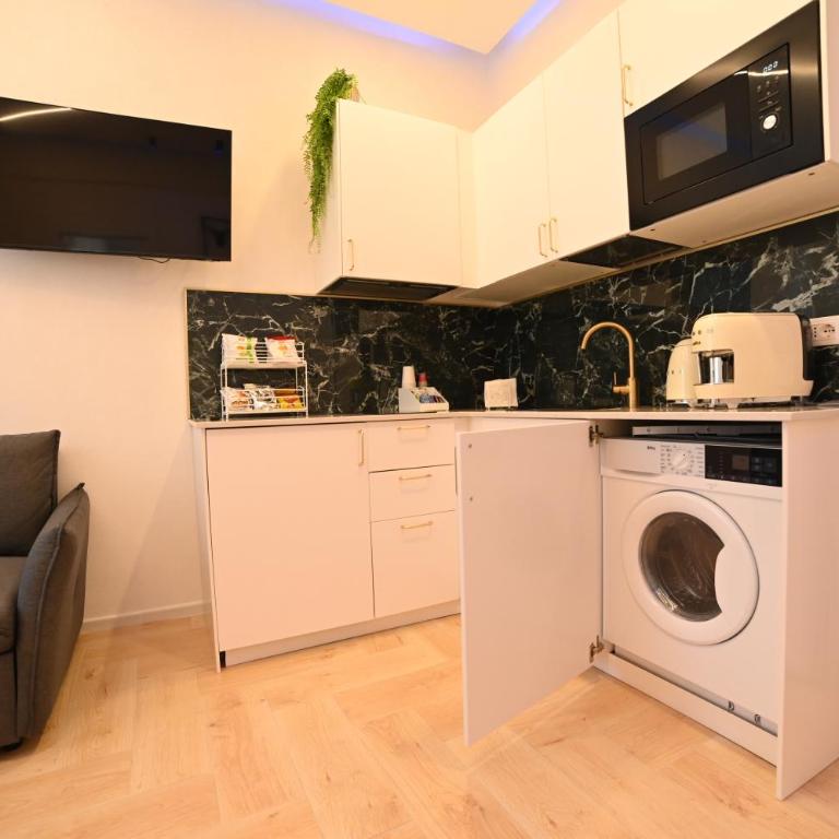 Gran Duca Santo Stefano Suite ZONA CASALE VICINO AEROPORTO - Appartamento con 1 Camera da Letto - 15