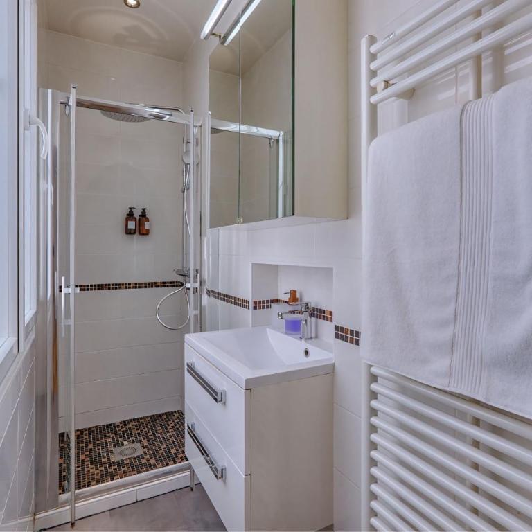 Chic Paris Flat 10 Mins from Arc de Triomphe - Appartement 1 Chambre - 5