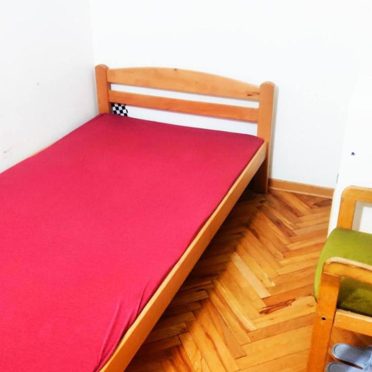 Aliyah Hostel - Single Room - 4