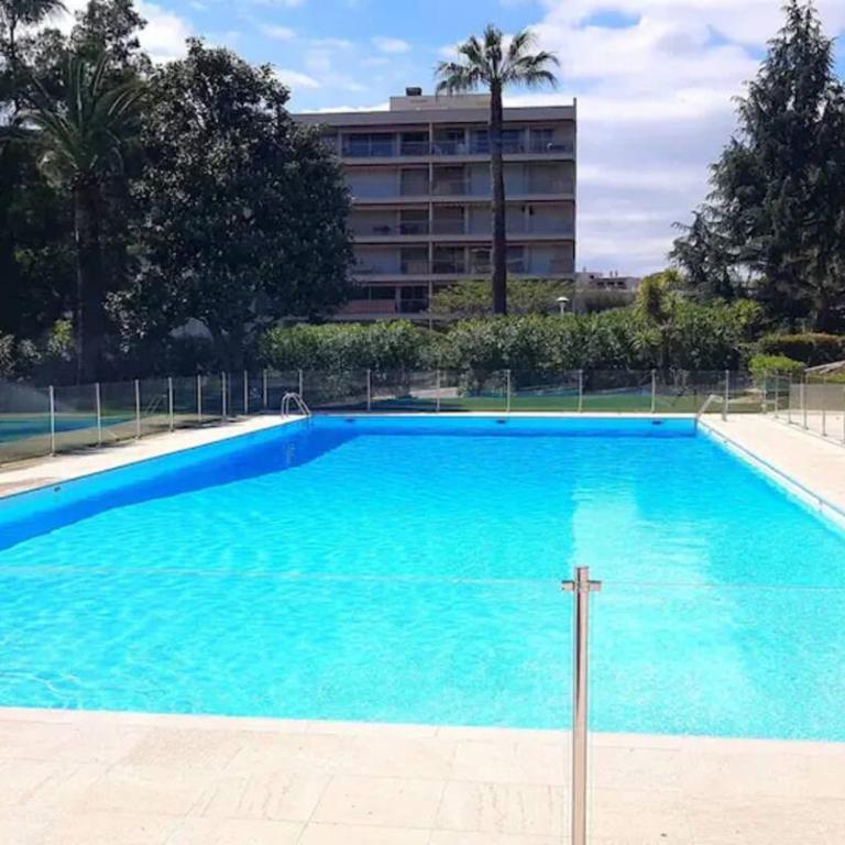 Luxury Vintage Rooftop Appartment - Appartement 2 Chambres avec Terrasse et Vue sur la Mer - 2