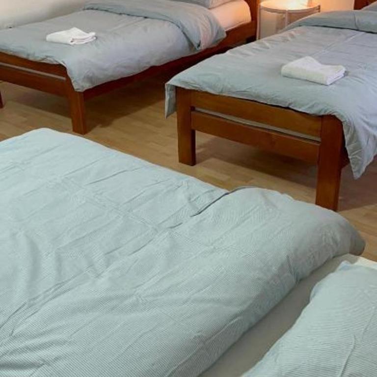 Aliyah Hostel - Bed in 4-Bed Mixed Dormitory Room - 8
