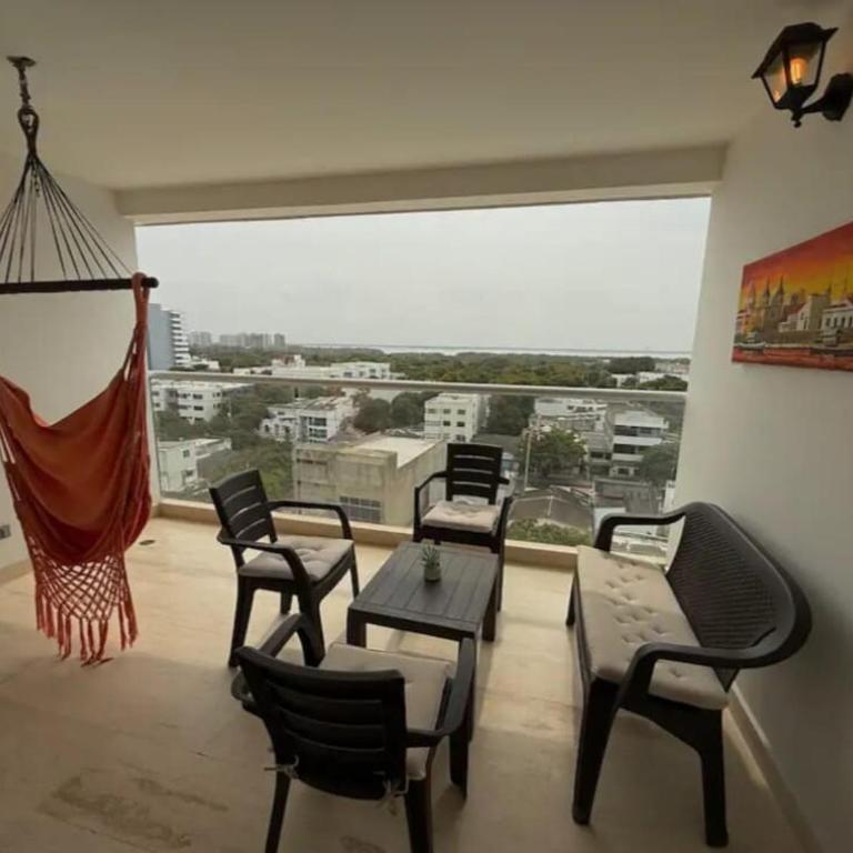 Moderno Apto cerca del Mar y Aeropuerto - One-Bedroom Apartment - 13