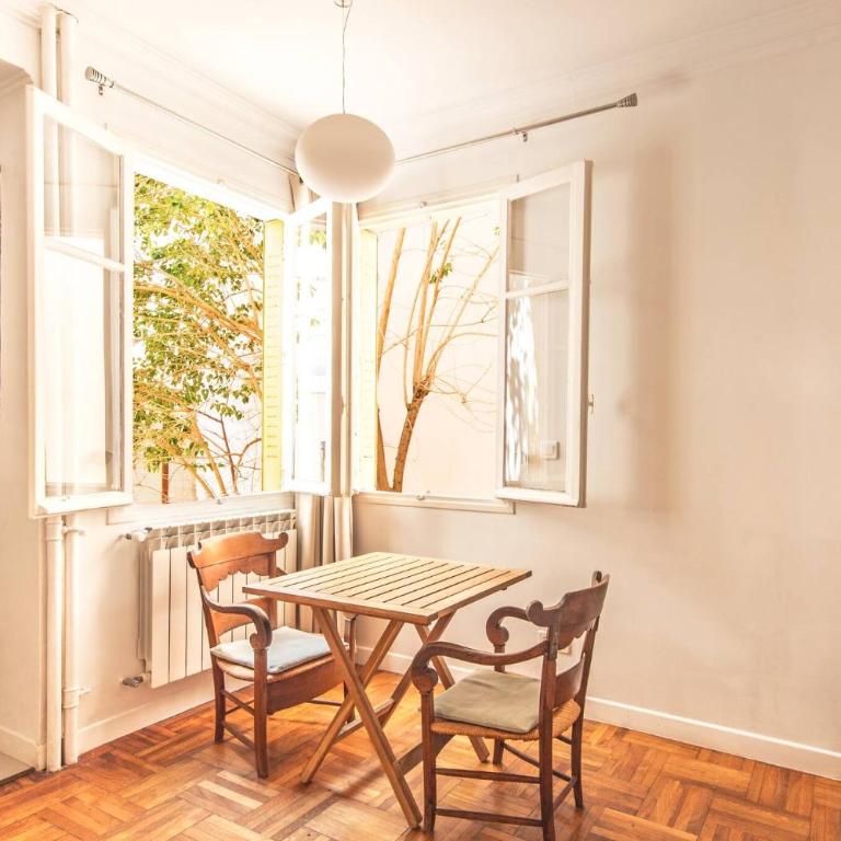 FLEUR- Cosy Studio, 200 Promenade des Anglais et Negresco, wifi, climatisation- calme - Appartement 1 Chambre - 8