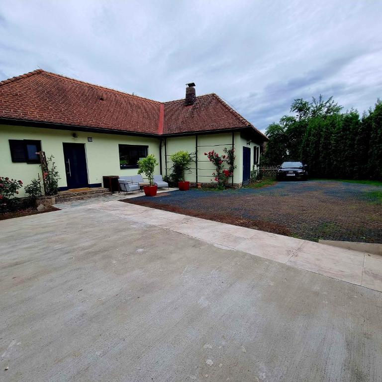 Haus am See - Ferienhaus - 45