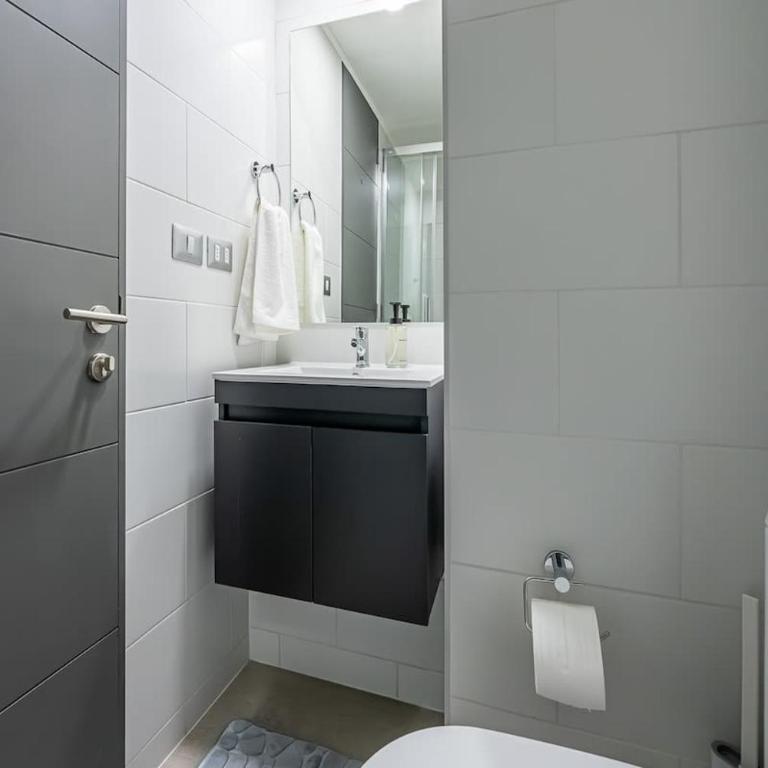 HT Confortable Depto a pasos Metro Almagro - Apartamento - 8