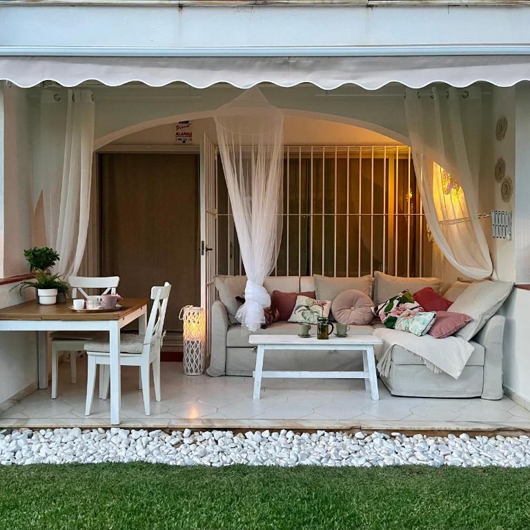 Stylish Boho Chic apartment 10 min walk from beach - Apartamento de 1 dormitorio - 9