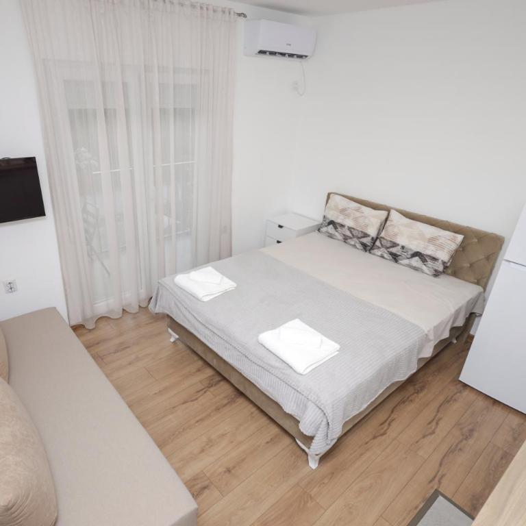 BOKA Apartmani - Apartman sa 1 Spavaćom Sobom - 2