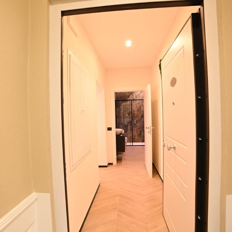 Gran Duca San Riccardo Luxury House VICINO AEROPORTO BRINDISI Check in H24 - Appartamento con 1 Camera da Letto - 4