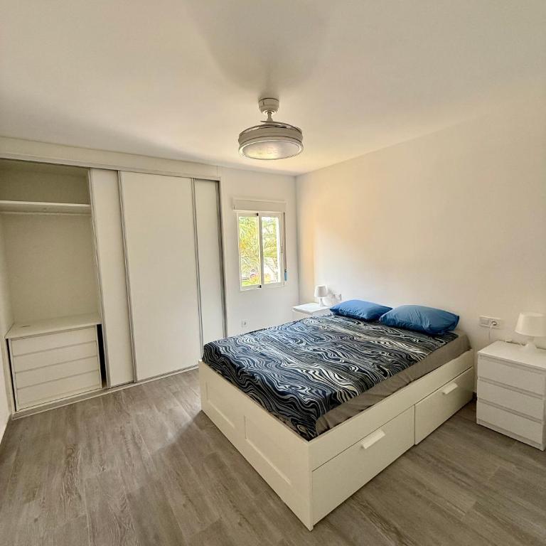 Don Paco Beach 1-Linea playa-piscina-aire acondicionado-parking - Two-Bedroom Apartment - 6