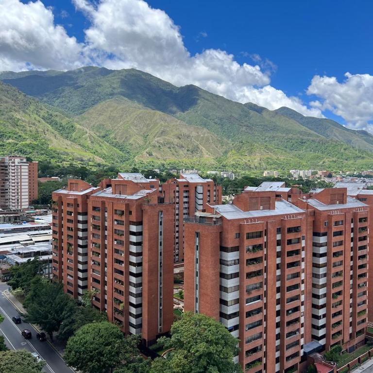 Condo in Caracas near the Milenium - Two-Bedroom Apartment - 14