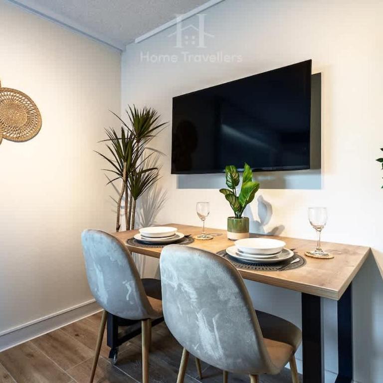 HT Elegante y Acogedor Estudio en Santiago 2PAX - Apartment - 4