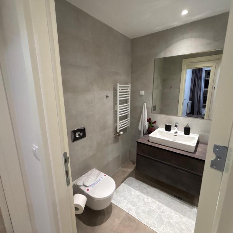 BW AQUA Joi Lux Apartment - Two-Bedroom Apartment - 22