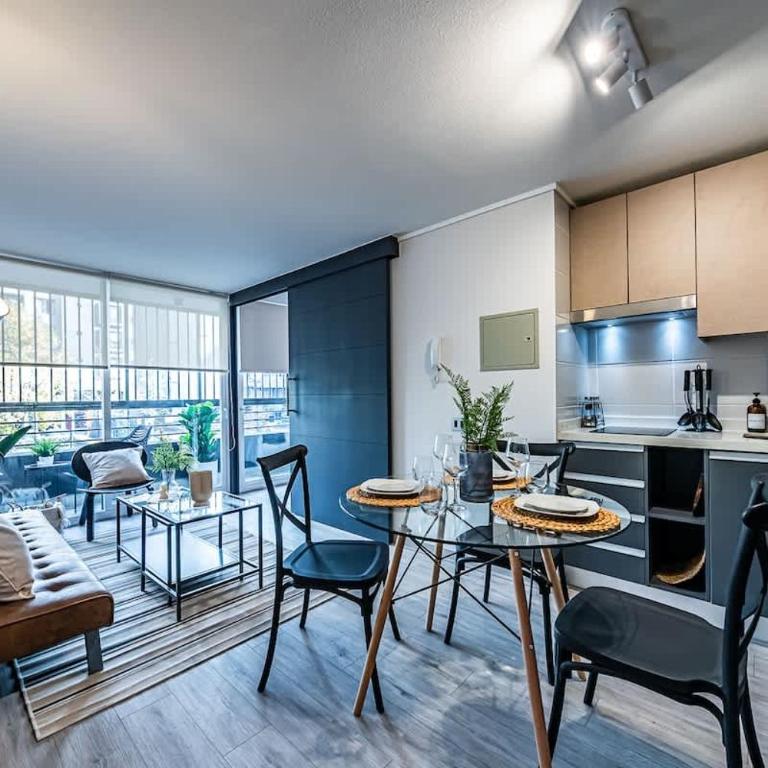 HT Depto centrico en Santiago con Estacionamiento - Apartamento - 2