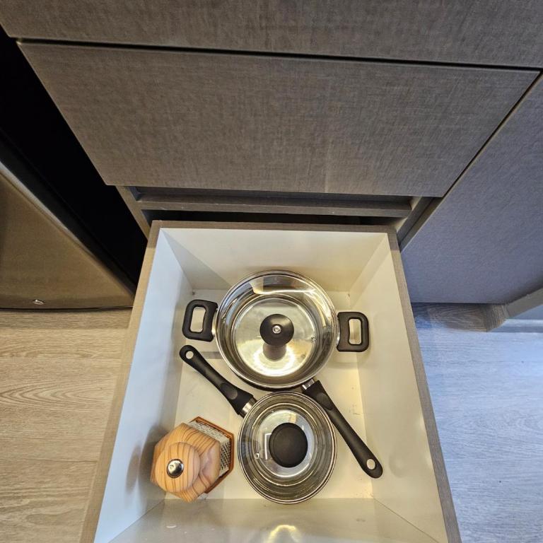 Alojamiento a pasos de Movistar Arenas, Parque O Higgins, Universidad de Chile y Ministerio de Justicia - One-Bedroom Apartment - 3