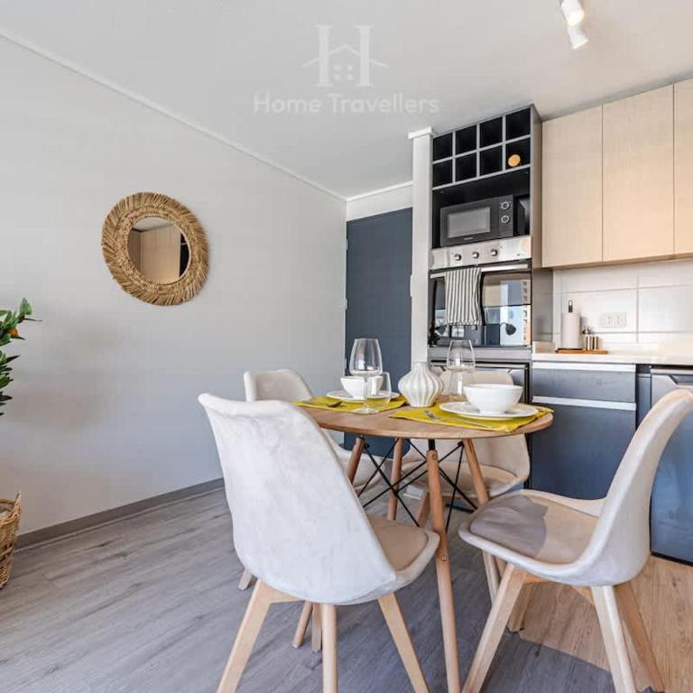 HT Luminoso Apto con Estacionamiento - Apartamento - 12