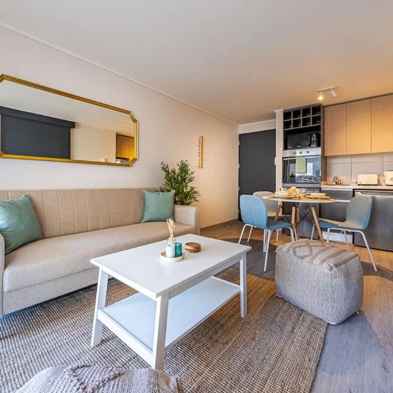 HT Hermoso Apto en Santiago con Estacionamiento - Apartment - 1