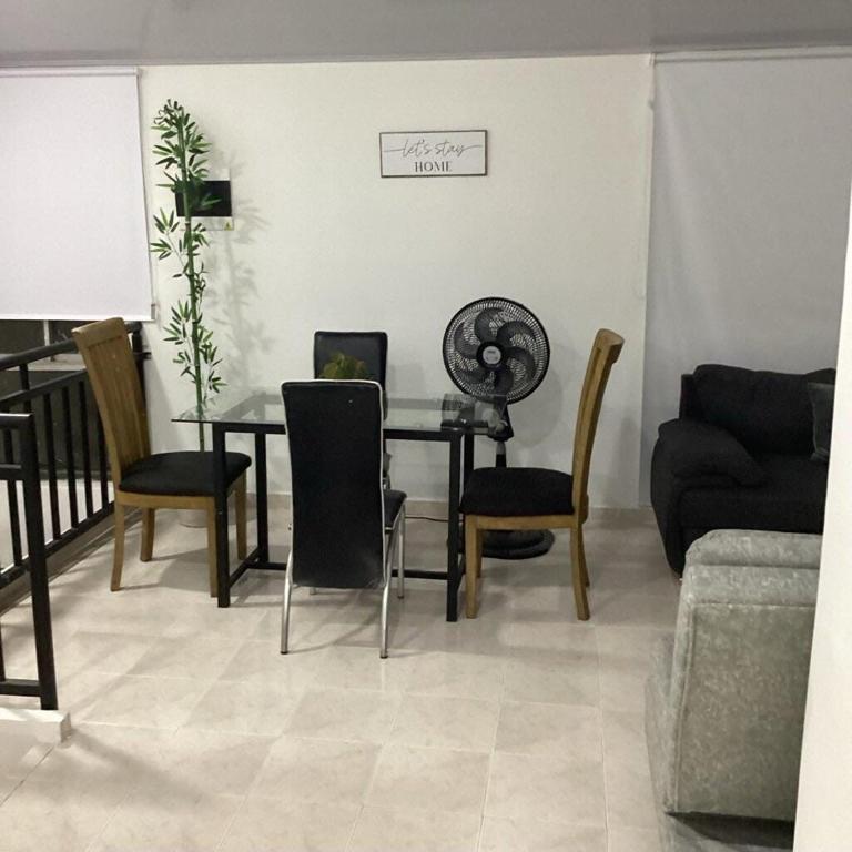 Alojamiento con piscina en Girardot - Apartamento de 3 dormitorios - 3