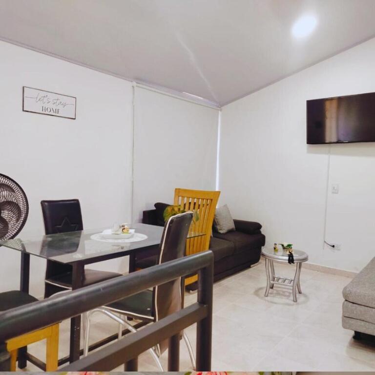 Alojamiento con piscina en Girardot - Apartamento de 3 dormitorios - 11