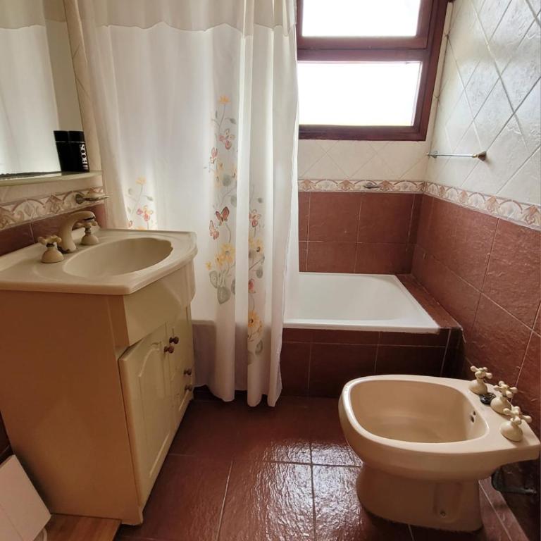 Comfortable duplex con garage - Casa con 1 dormitorio - 19