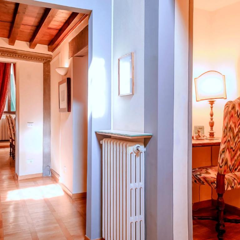 Corno Florentine Apartment - Two-Bedroom Apartment - 32