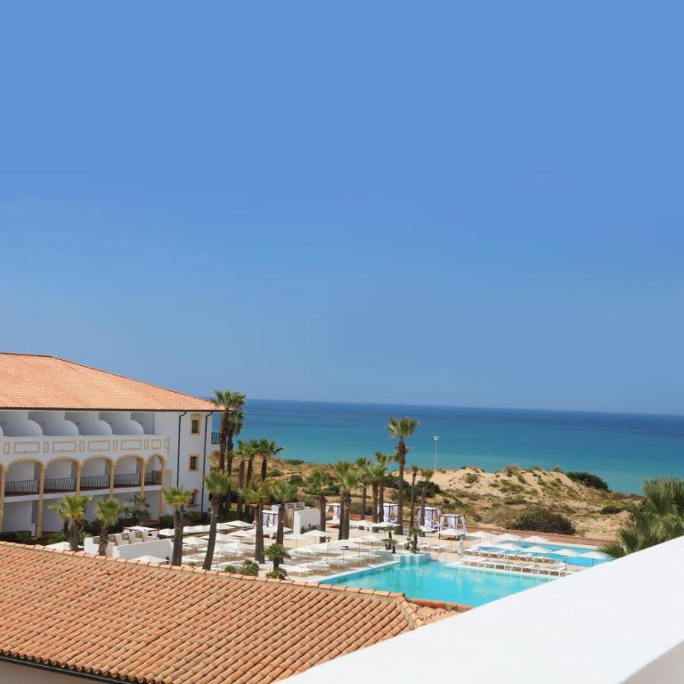 Iberostar Selection Andalucia Playa - Habitación Doble con vistas laterales al mar - 2 camas - 4